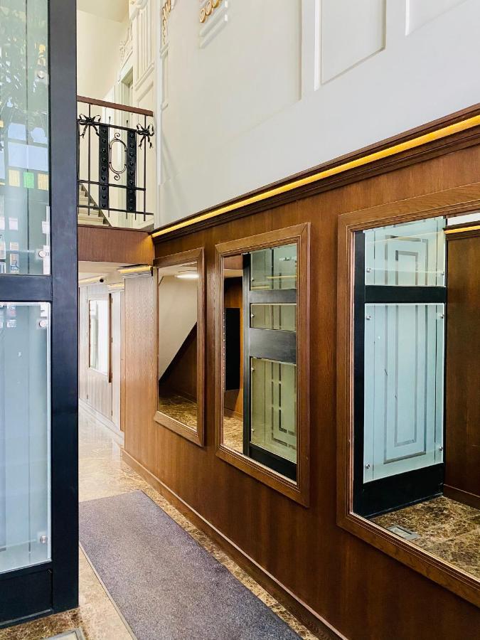 Beautiful Studio For Couples With Air Conditioning - Old Town & Main Station Krasków Exterior foto