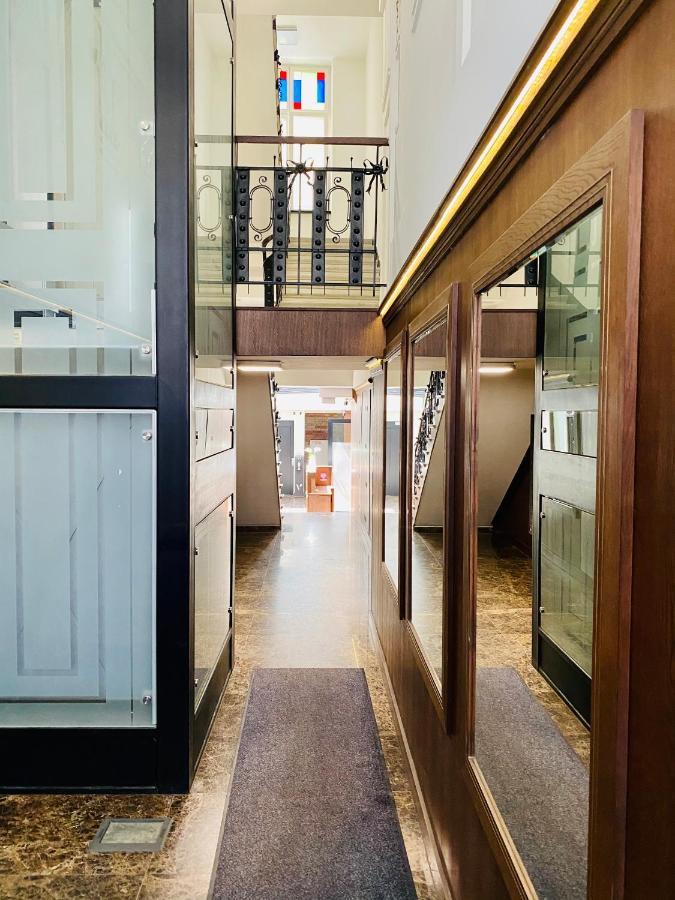 Beautiful Studio For Couples With Air Conditioning - Old Town & Main Station Krasków Exterior foto